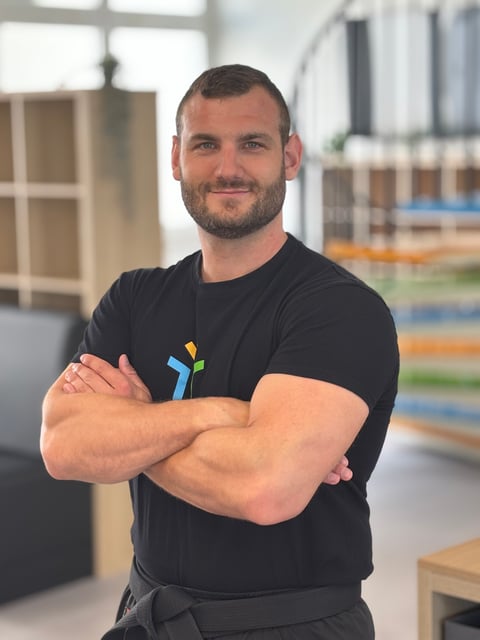Felix, Kampfsportlehrer und Standortleiter in Köln-Rodenkirchen
